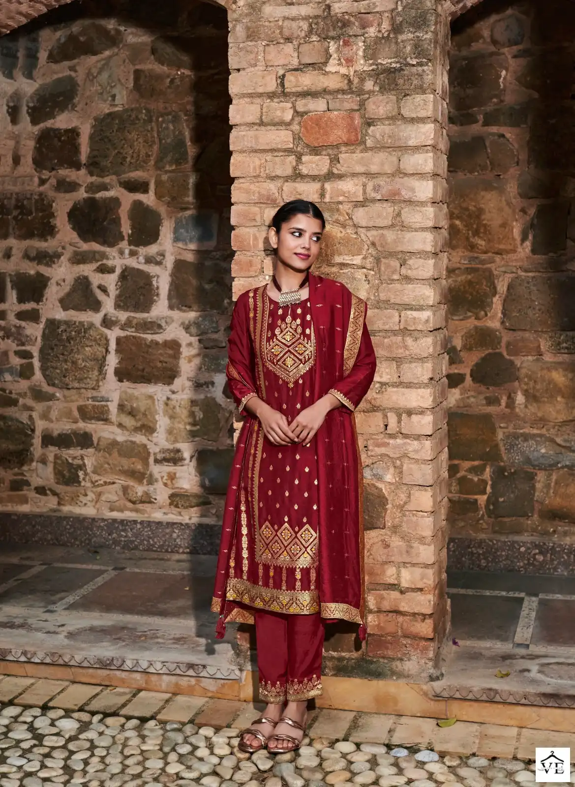 Four Buttons Naqashi 2 Placement Jacquard Wholesale Readymade Suits Catalog — Wholesale Salwar Suits, MPA wholesale from Surat - Gallery Image 6