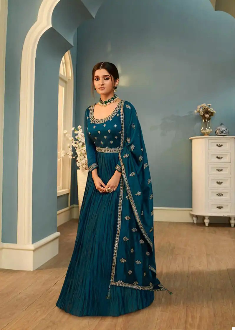 Vinay Tumbaa - Tamanna Crushed Silk Georgette Wholesale Gown With Dupatta Catalog — Wholesale Salwar Suits, MPA wholesale from Surat - Gallery Image 3