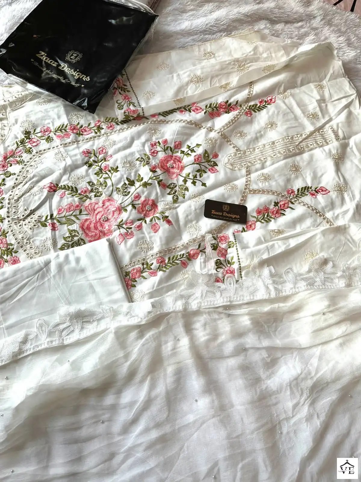 Ziaaz Codes 237-240 Cambric Cotton Wholesale Pakistani Suit Catalog — Wholesale Salwar Suits, MPA wholesale from Surat - Gallery Image 8