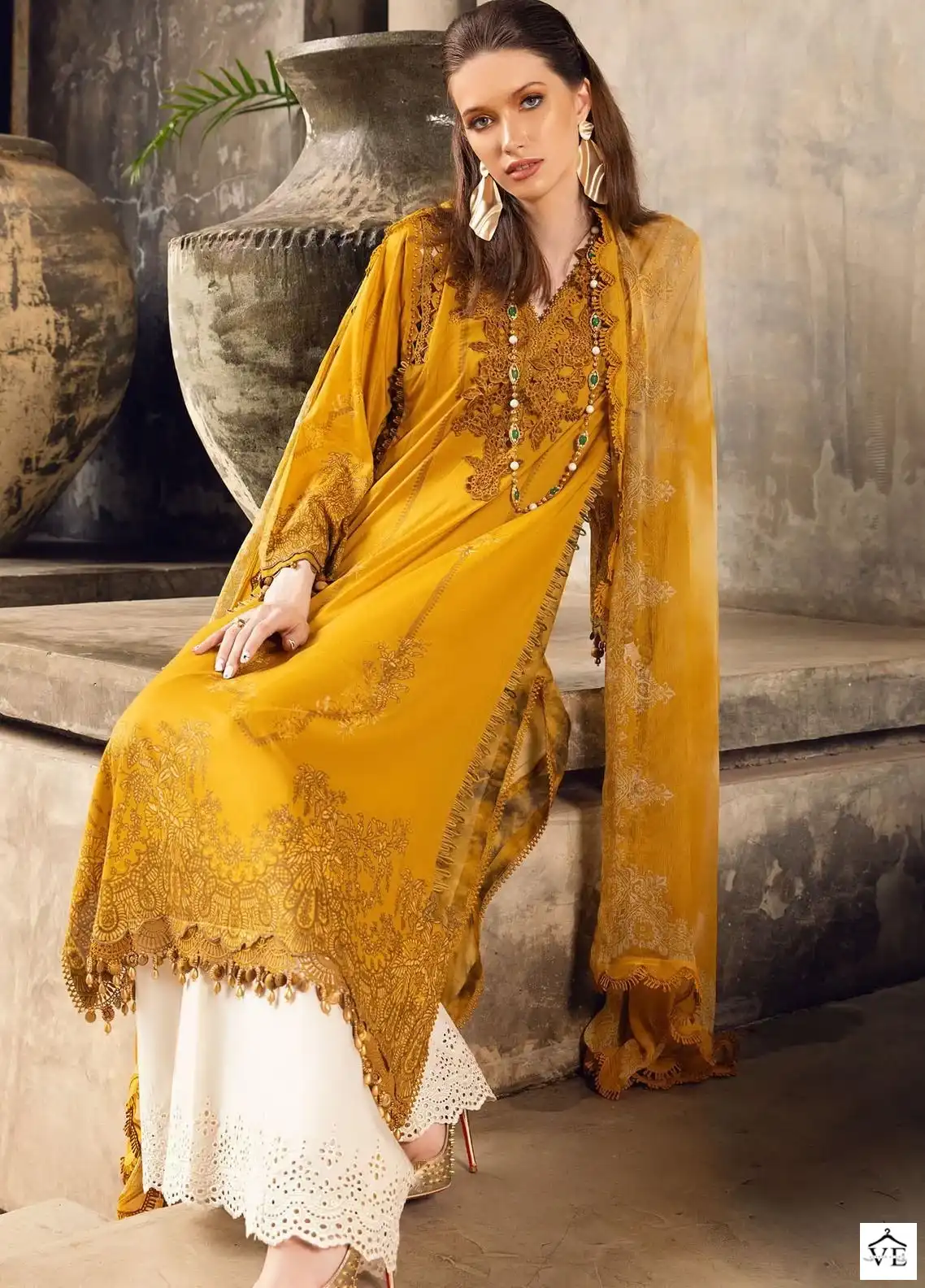 Deepsy Suits Firouds Queen’S Court Remix 2043 Pure Cotton Wholesale Pakistani Suit — Wholesale Salwar Suits, MPA wholesale from Surat — view 3