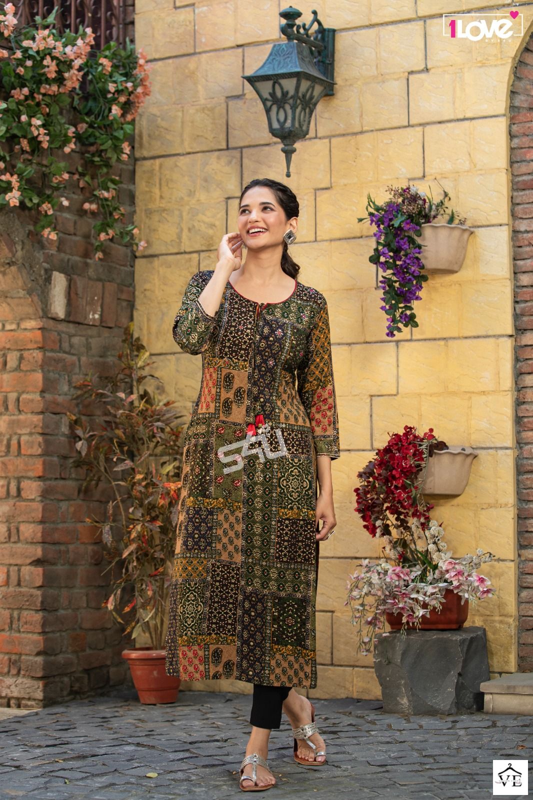 S4U Shivali Gold Vol 4 Rayon Wholesale Kurtis Catalog — Wholesale Kurtis, MPA wholesale from Surat — view 6