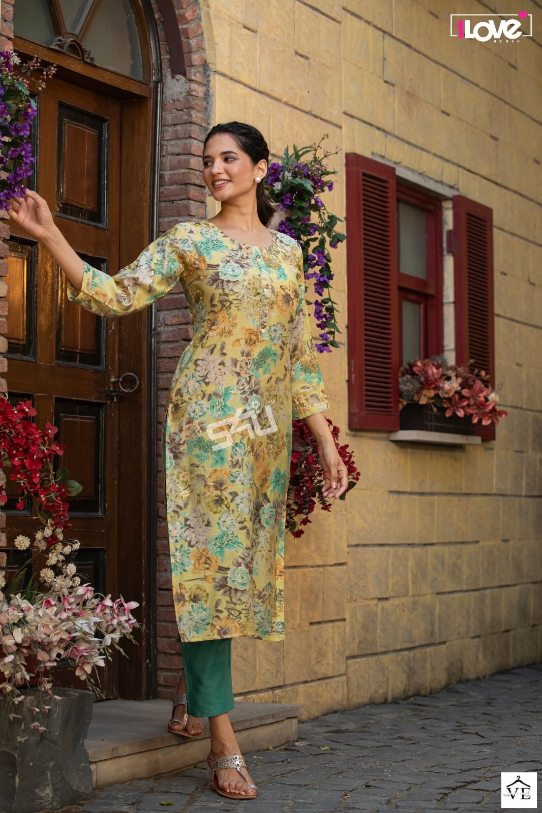 S4U Shivali Gold Vol 4 Rayon Wholesale Kurtis Catalog — Wholesale Kurtis, MPA wholesale from Surat — view 7