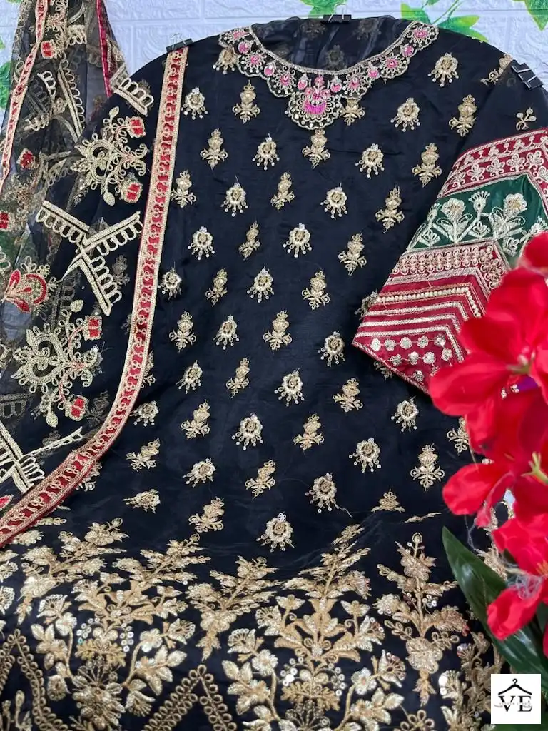 Hoor Tex H-85 A To D Heavy Organza Wholesale Pakistani Suits Catalog — Wholesale Salwar Suits, MPA wholesale from Surat - Gallery Image 11