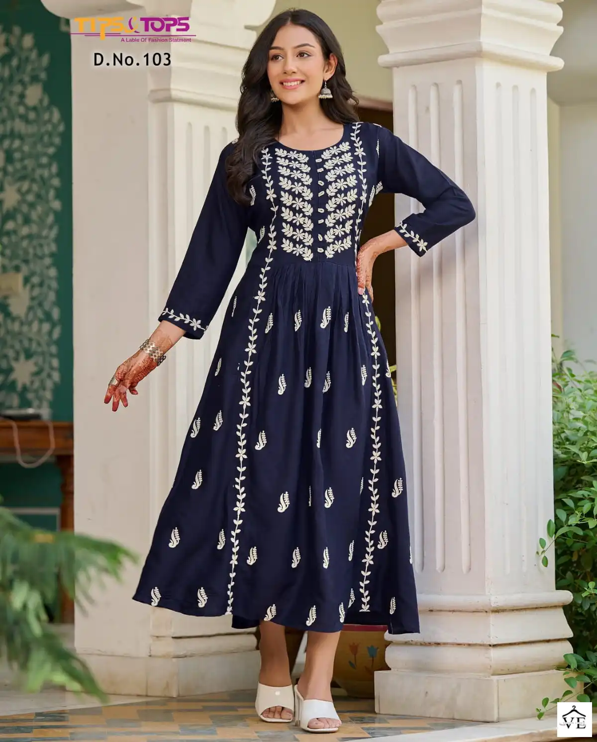 Tips & Tops Lakhnavi Rayon Slub Wholesale Kurtis Catalog — Wholesale Kurtis, MPA wholesale from Surat — view 1