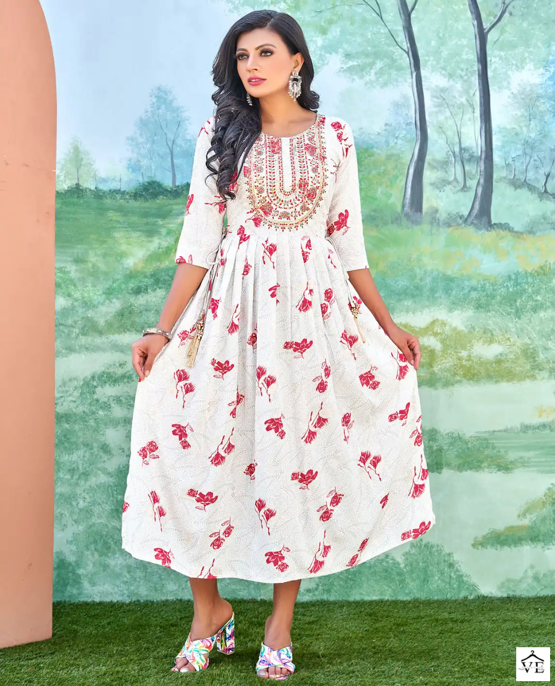 Smylee Sonpari Heavy Foil Print Rayon Wholesale Kurti Catalog — Wholesale Kurtis, MPA wholesale from Surat — view 1