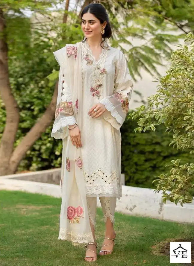 Hoor Tex 21017 Heavy Lawn Cotton Wholesale Pakistani Suit — Wholesale Salwar Suits, MPA wholesale from Surat — view 1