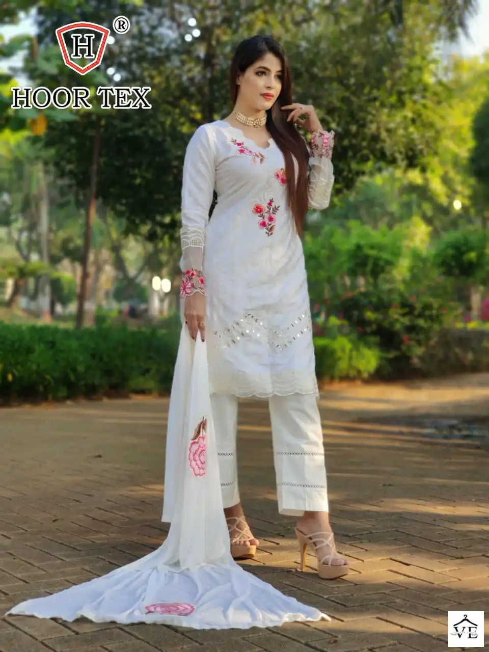 Hoor Tex 21017 Heavy Lawn Cotton Wholesale Pakistani Suit — Wholesale Salwar Suits, MPA wholesale from Surat - Gallery Image 3