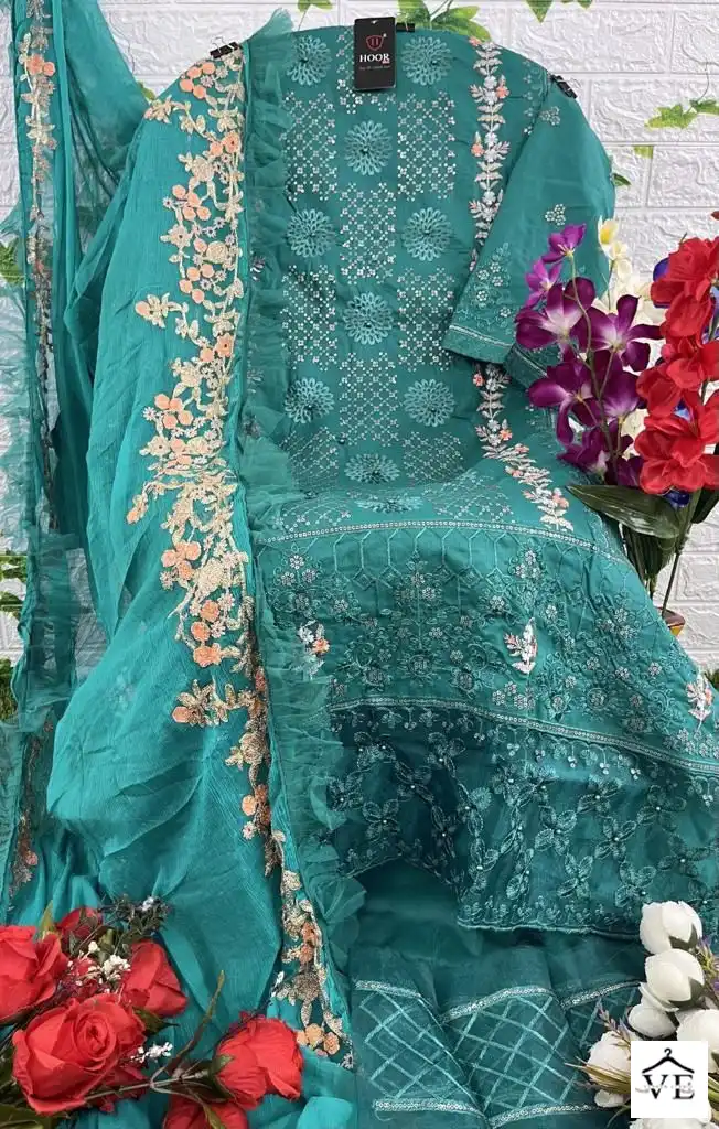 Hoor Tex 25001 Cotton Wholesale Pakistani Suit Catalog — Wholesale Salwar Suits, MPA wholesale from Surat - Gallery Image 4