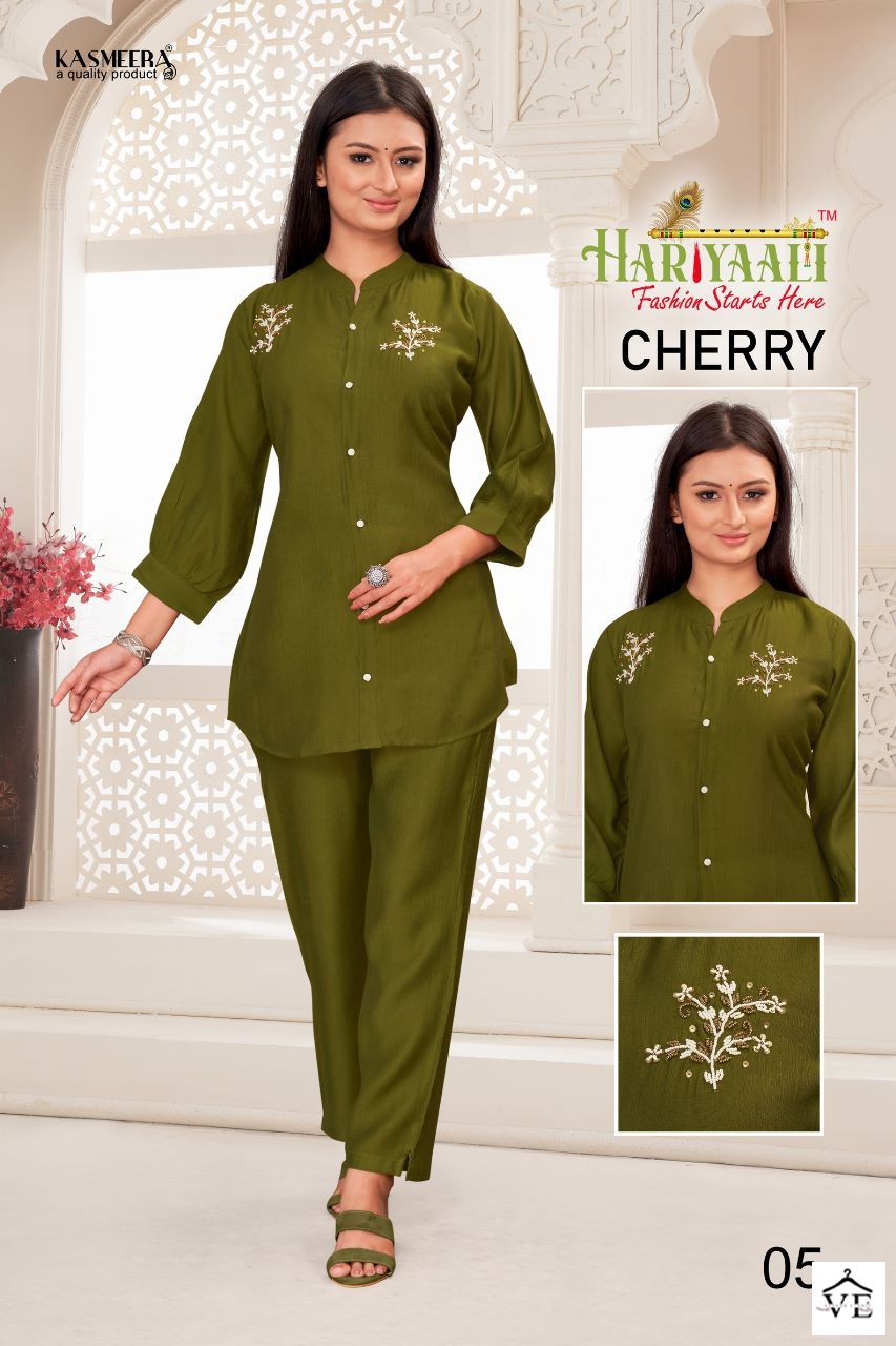 Hariyaali Cherry Vetican Silk Wholesale Co-ord Set Catalog — Wholesale Kurtis, MPA wholesale from Surat - Gallery Image 5