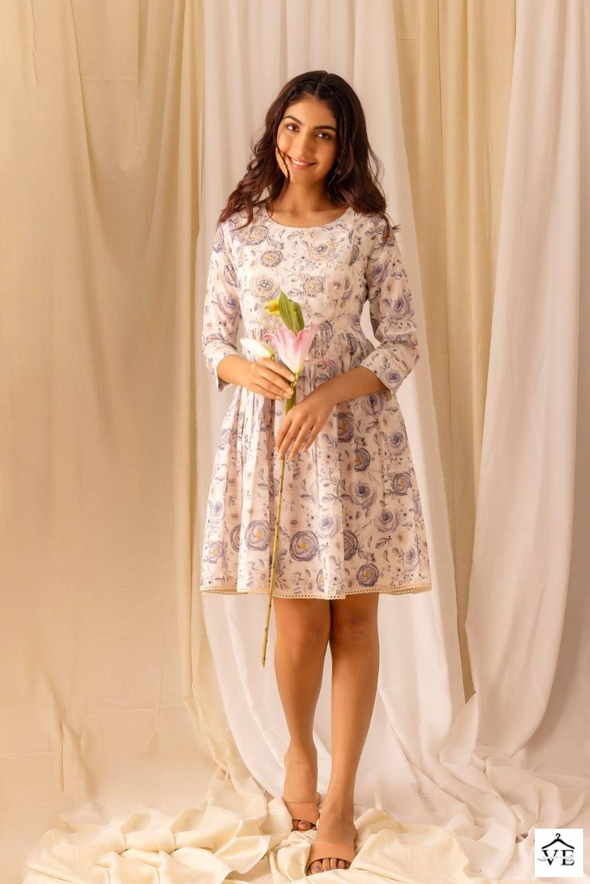 Vardan Ethnic Designs No 4021 Linen Print  Wholesale Sort Kurtis Catalog — Wholesale Kurtis, MPA wholesale from Surat — view 2