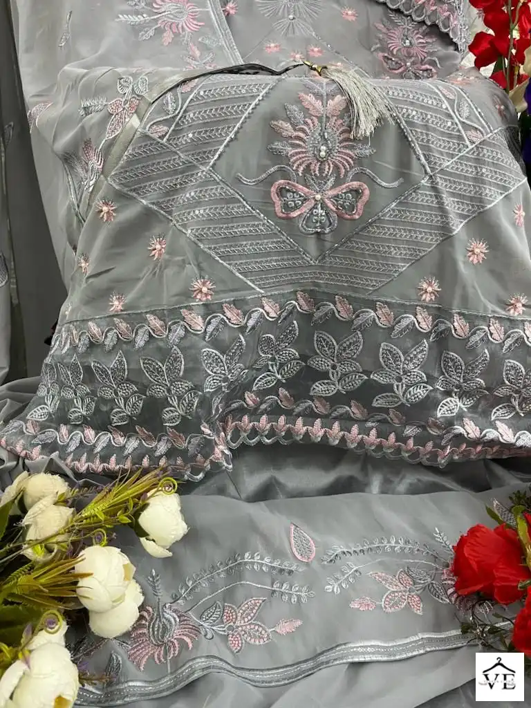 Hoor Tex H-87 Organza Wholesale Pakistani Suits Catalog — Wholesale Salwar Suits, MPA wholesale from Surat - Gallery Image 20