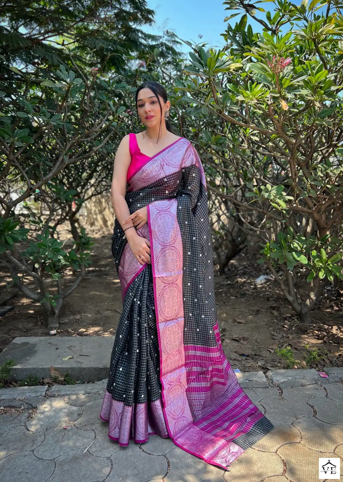 Shree Trends Moni-Chex Organza Wholesale Saree Catalog — Wholesale Sarees, MPA wholesale from Surat — view 2