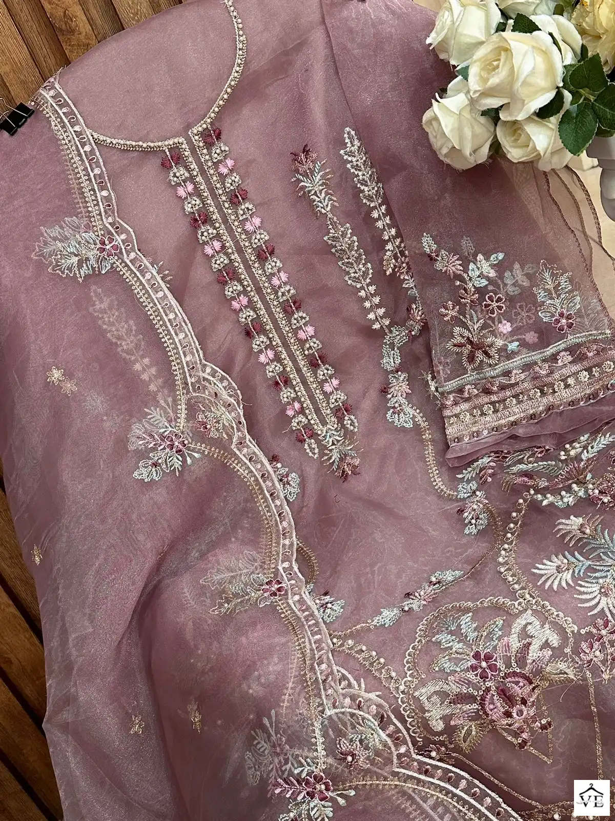 Mehboob Tex Mistri Vol 1 Organza Wholesale Pakistani Suits Catalog — Wholesale Salwar Suits, MPA wholesale from Surat - Gallery Image 7