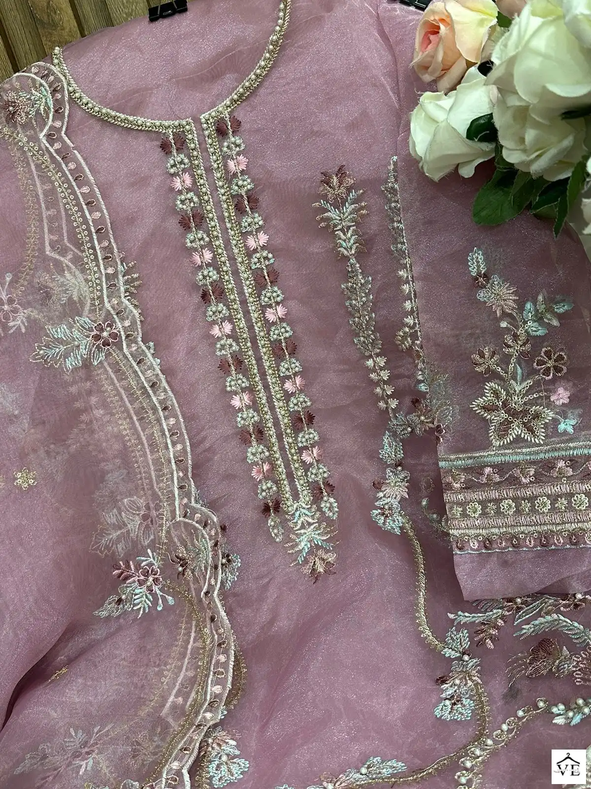Mehboob Tex Mistri Vol 1 Organza Wholesale Pakistani Suits Catalog — Wholesale Salwar Suits, MPA wholesale from Surat - Gallery Image 8