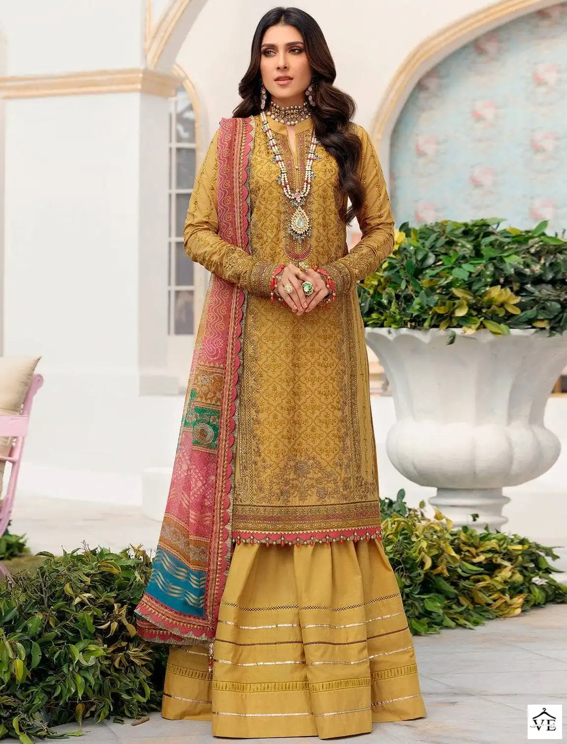 Zarqash Noor Luxury Chikankari Cotton Wholesale Pakistani Salwar Suit Catalog — Wholesale Salwar Suits, MPA wholesale from Surat — view 2