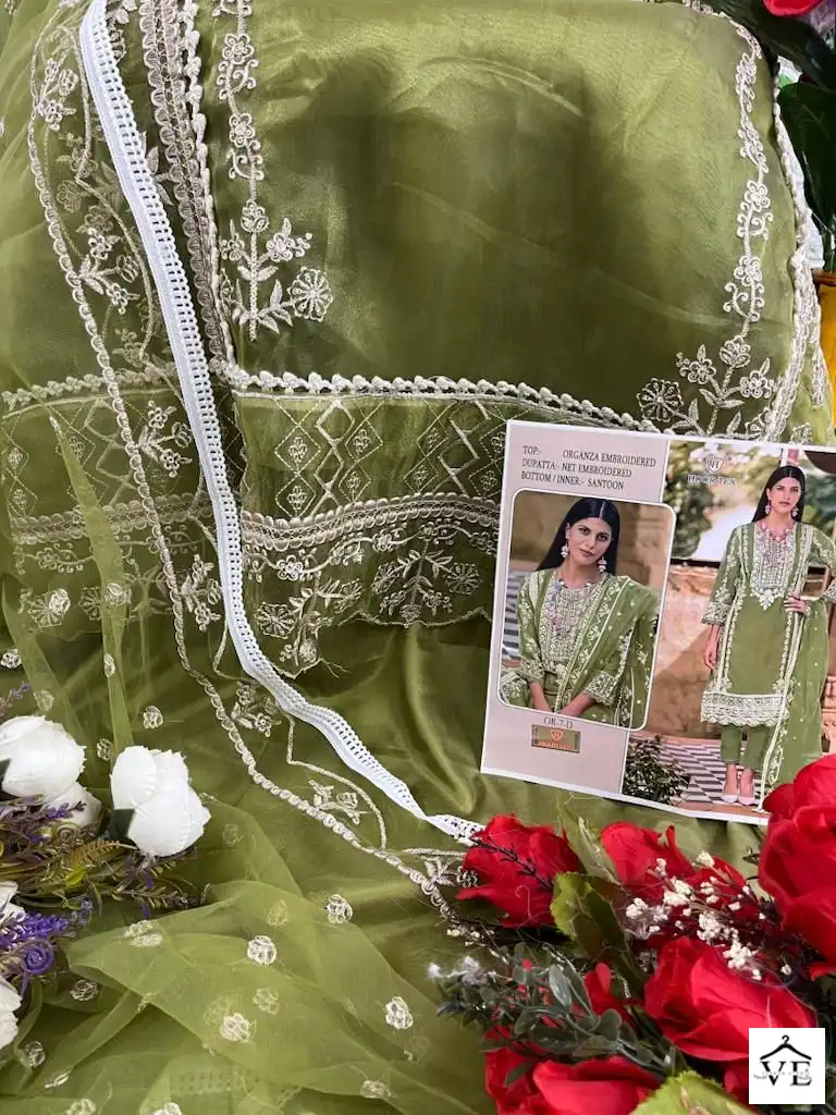 Hoor Tex Or-7 Heavy Organza Wholesale Pakistani Suit Catalog — Wholesale Salwar Suits, MPA wholesale from Surat - Gallery Image 12