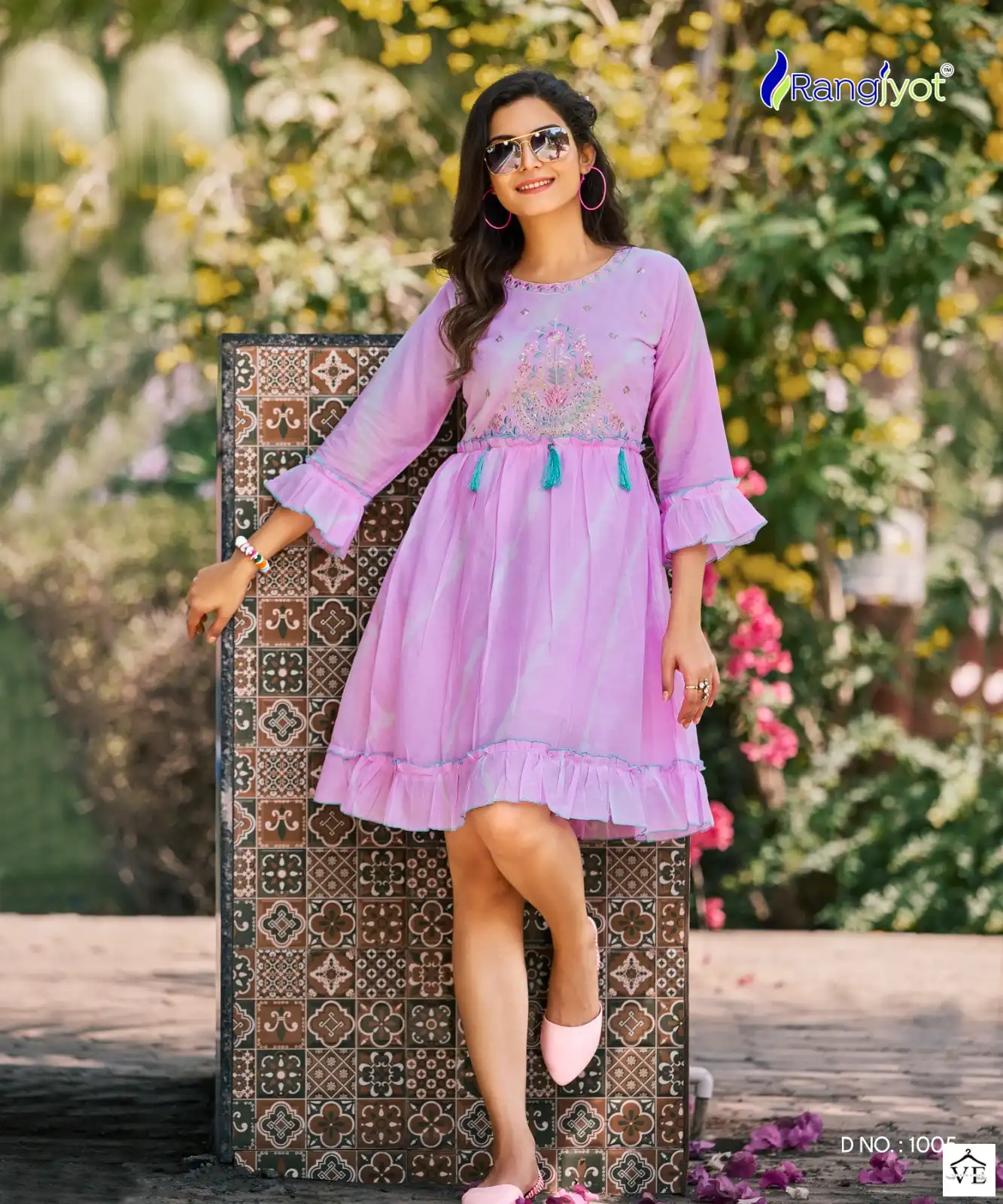 Rangjyot Rich Girl Cotton Mull Wholesale Kurtis Catalog — Wholesale Kurtis, MPA wholesale from Surat - Gallery Image 5
