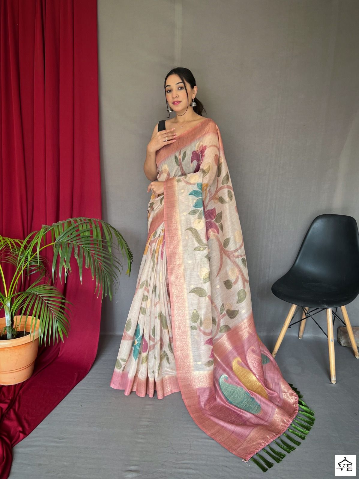 Vardan Ethnic Vaibhavi Chanderi Wholesale Sarees Catalog — Wholesale Sarees, MPA wholesale from Surat - Gallery Image 2