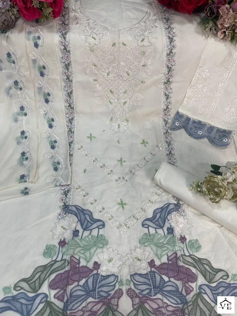 Al Amra Zf Anaya Lawn 57 Cambric Cotton Wholesale Pakistani Suit — Wholesale Salwar Suits, MPA wholesale from Surat — view 2