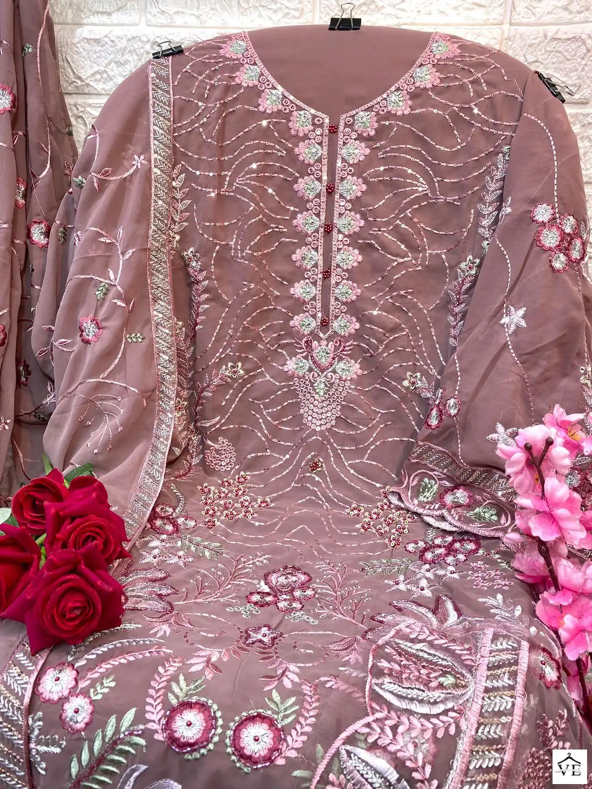 Al Amra Anaya ZF 102 Georgette Wholesale Pakistani Salwar Suit Catalog — Wholesale Salwar Suits, MPA wholesale from Surat - Gallery Image 3