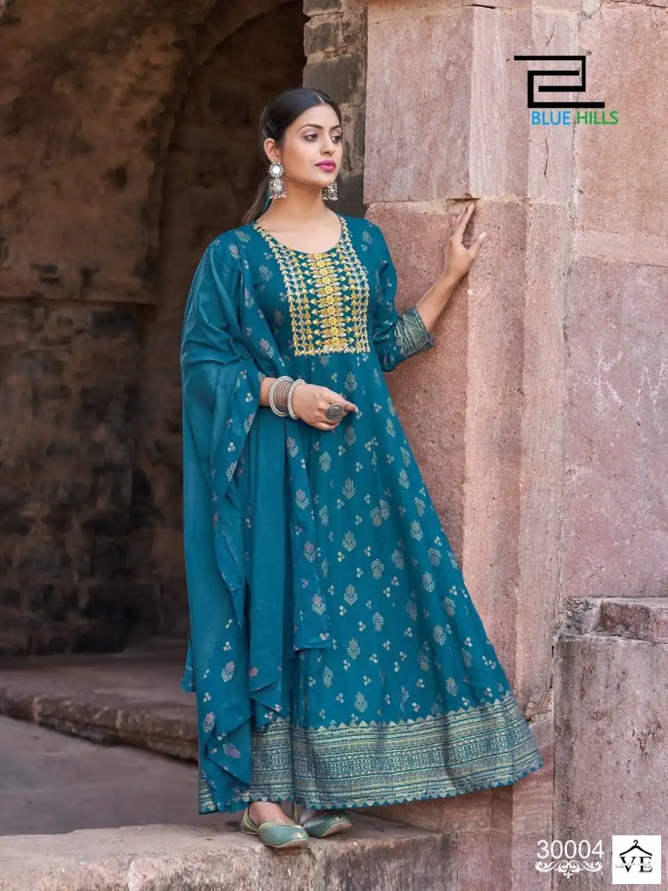 Blue Hills Glamour Vol 30 Rayon 14 Kg Wholesale Kurti With Dupatta Catalog — Wholesale Kurtis, MPA wholesale from Surat - Gallery Image 4