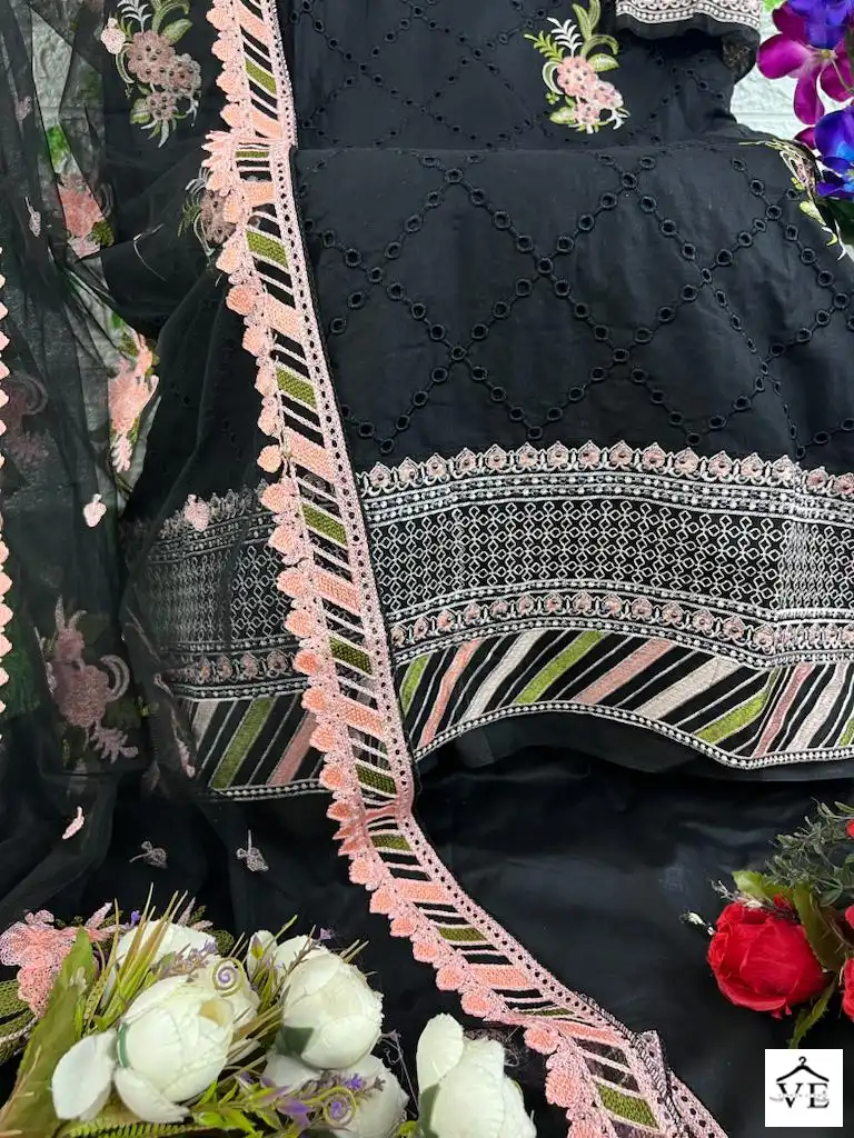 Vardan Ethnic D No 005 Cotton Wholesale Pakistani Salwar Suit Catalog — Wholesale Salwar Suits, MPA wholesale from Surat - Gallery Image 3