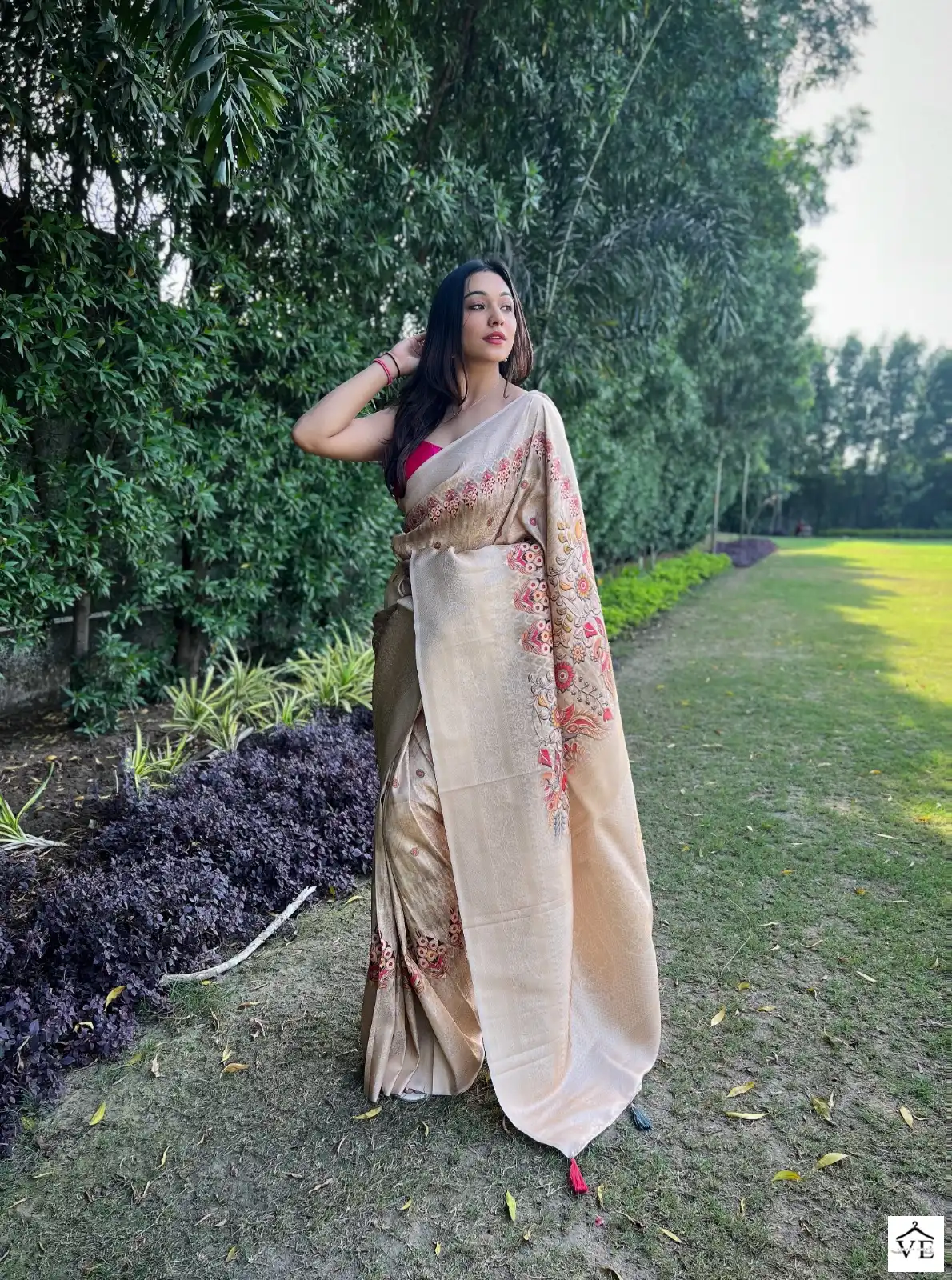 Shree Trends Niyati Banarasi Silk Wholesale Sarees Catalog — Wholesale Sarees, MPA wholesale from Surat - Gallery Image 3