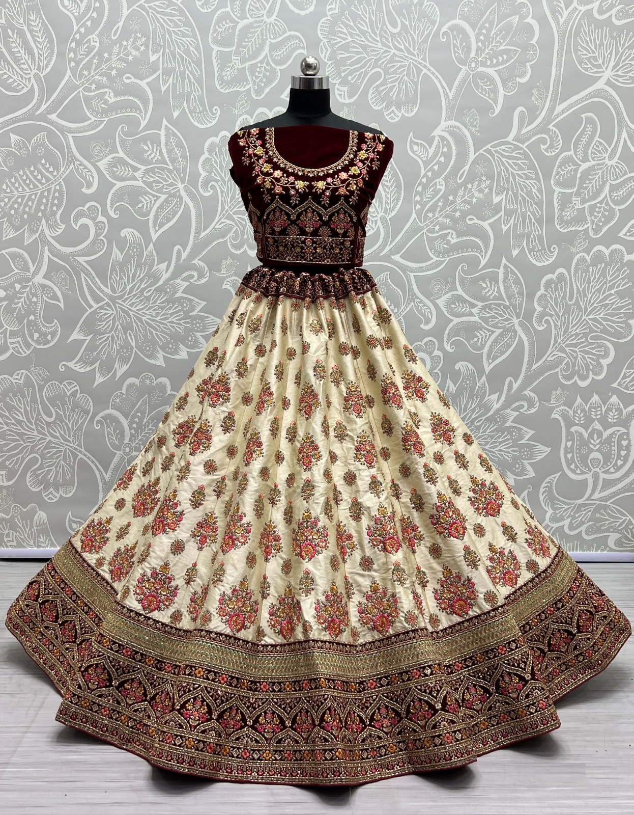 Anjani Art 2501A & 2501B Silk Wholesale Lehenga Catalog — Wholesale Lehenga, MPA wholesale from Surat - Gallery Image 5