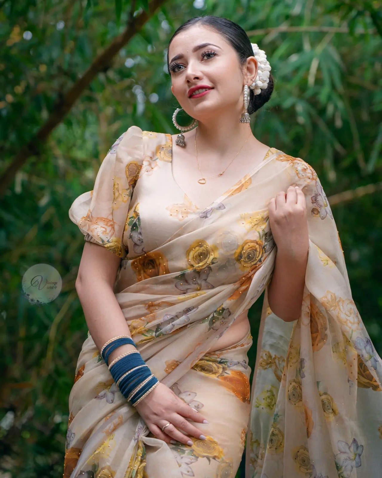 Vardan Ethnic Bt 327 Soft Orgenza Silk Wholesale Sarees Catalog — Wholesale Sarees, MPA wholesale from Surat - Gallery Image 4