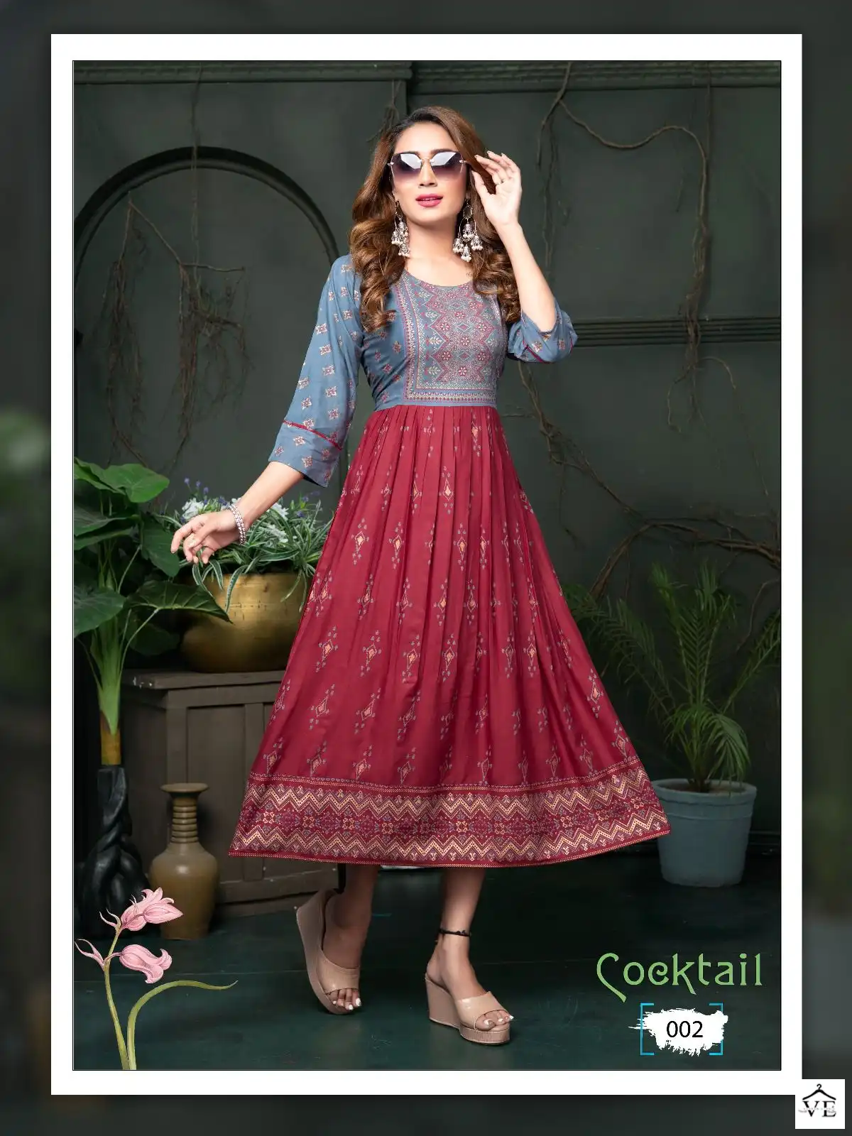 Vardan Ethnic Golden Cocktail Vol 1 Rayon Wholesale Kurti Catalog — Wholesale Kurtis, MPA wholesale from Surat - Gallery Image 6