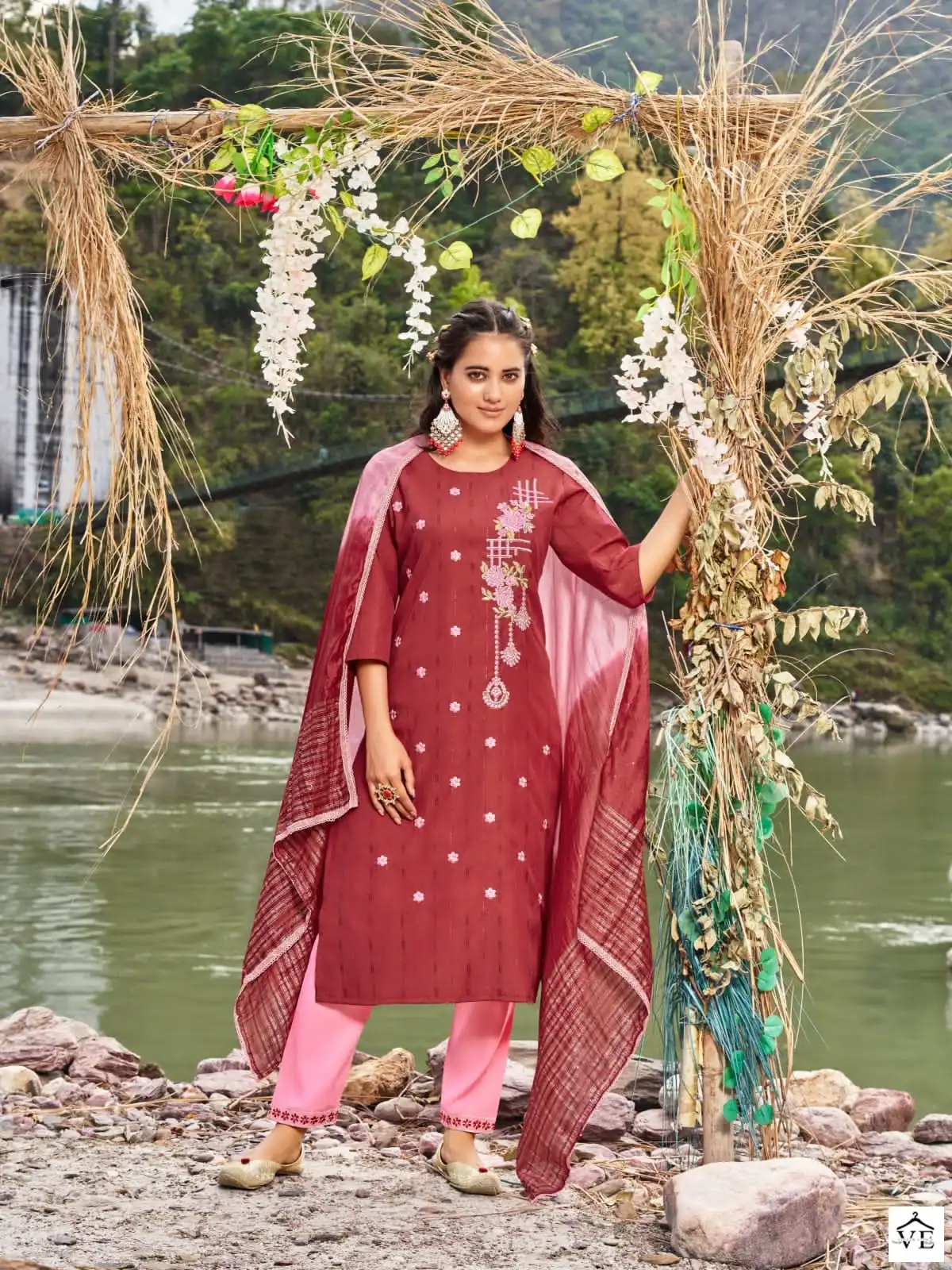 Wanna Imara Pure Rayon Dobby Wholesale Readymade Suits Catalog — Wholesale Salwar Suits, MPA wholesale from Surat - Gallery Image 4