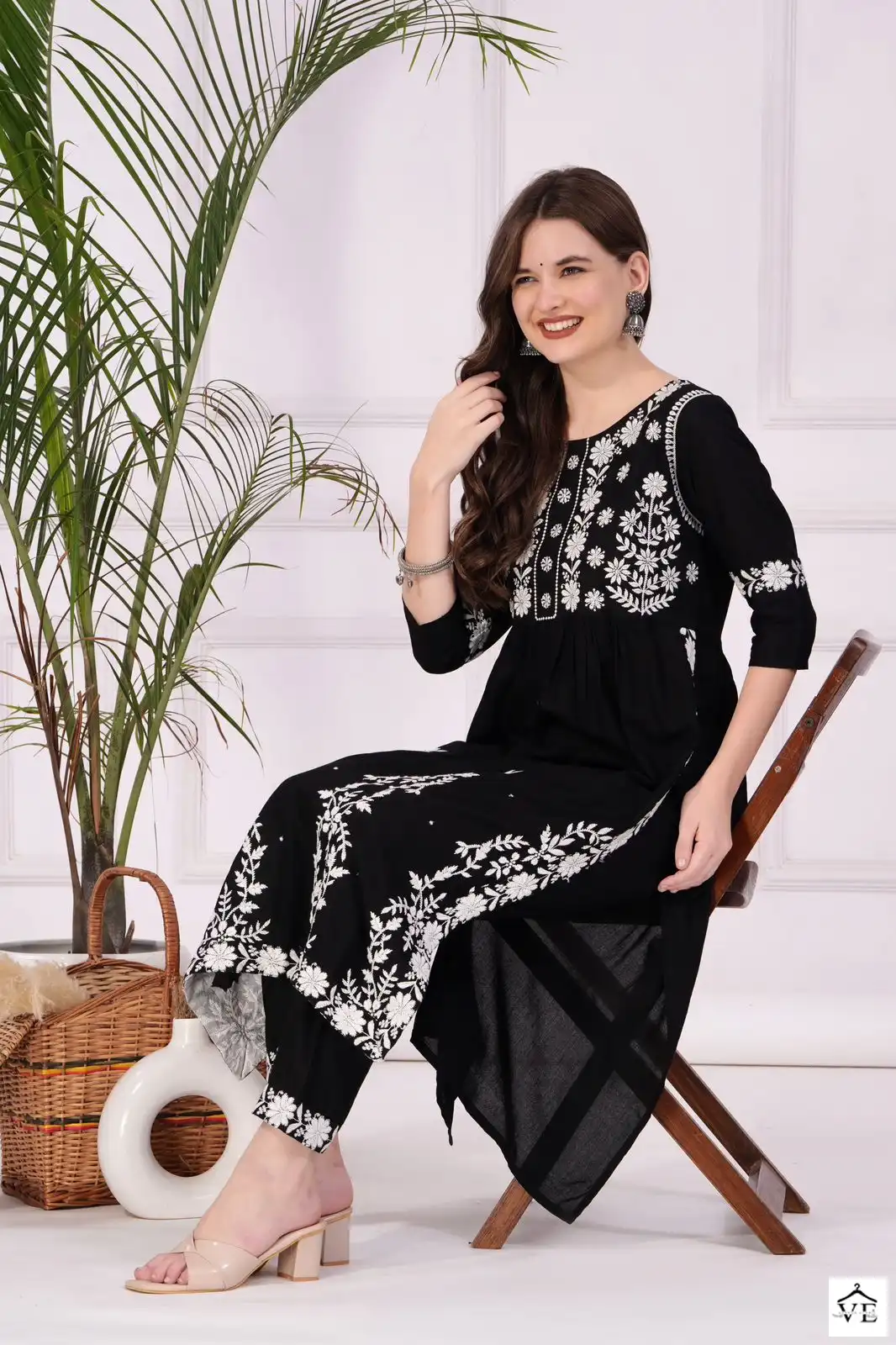 Vardan Ethnic Shober Rayon Wholesale Kurti With Pant Catalog — Wholesale Kurtis, MPA wholesale from Surat - Gallery Image 5