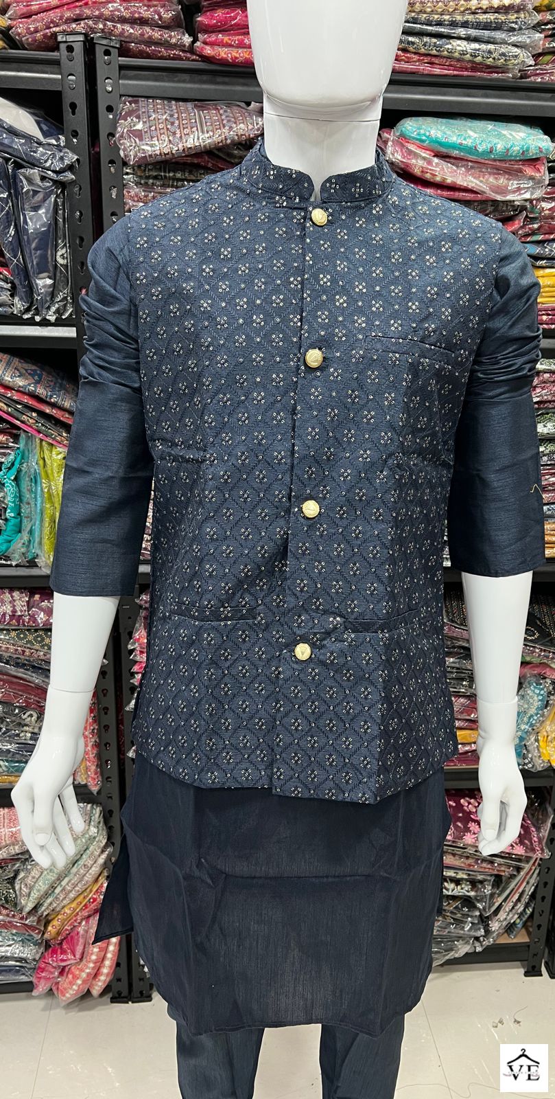 Banwery Manyavar Heavy Banglori Silk Wholesale Kurta Pajama With Koti Catalog — Wholesale, Banwery wholesale from Surat - Gallery Image 9