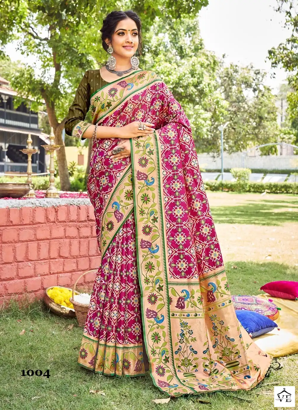 Sangam Saumya Paithani Patola Silk Wholesale Saree Catalog — Wholesale Sarees, MPA wholesale from Surat - Gallery Image 2