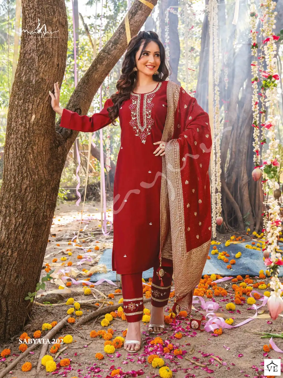 Vardan Ethnic Sabyata Heavy Viscous Silk Wholesale Readymade Salwar Suit Catalog — Wholesale Salwar Suits, MPA wholesale from Surat - Gallery Image 6