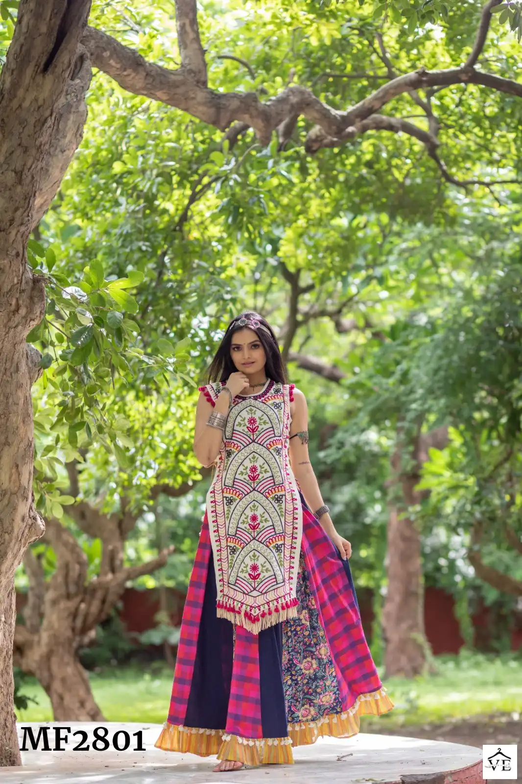 Mesmora Yey Yey Heavily Embroidered Wholesale Skirt Panel Catalog — Singles, MPA wholesale from Surat — view 7