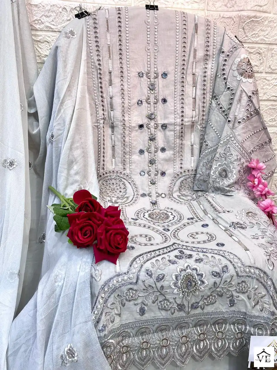 Al Amra ZF Anaya Lawn 58 Cambric Cotton Wholesale Pakistani Suit Catalog — Wholesale Salwar Suits, MPA wholesale from Surat - Gallery Image 4