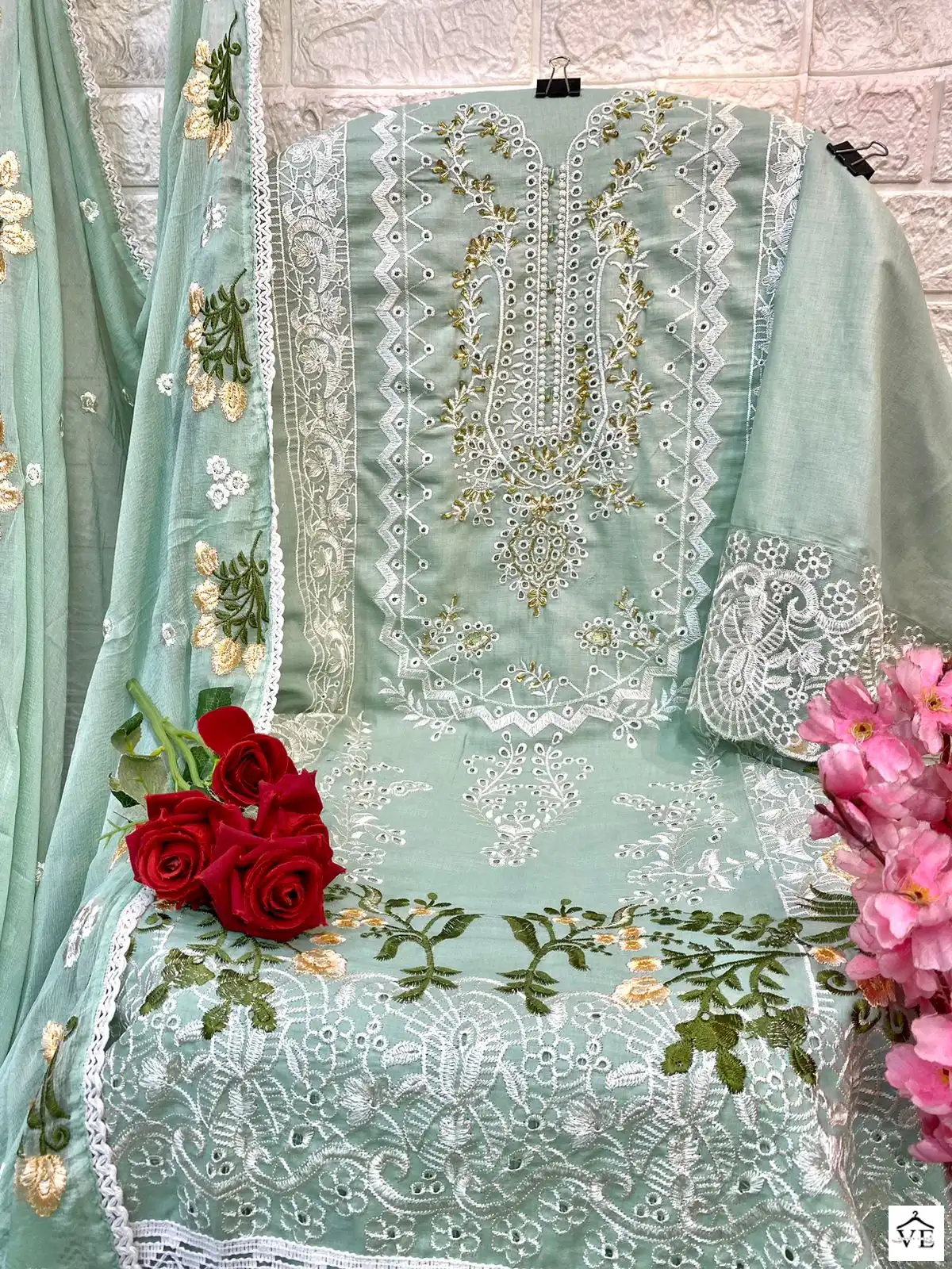 Alif Fashion AF-90 Pure Cambric Cotton Wholesale Pakistani Suit — Wholesale Salwar Suits, MPA wholesale from Surat — view 3