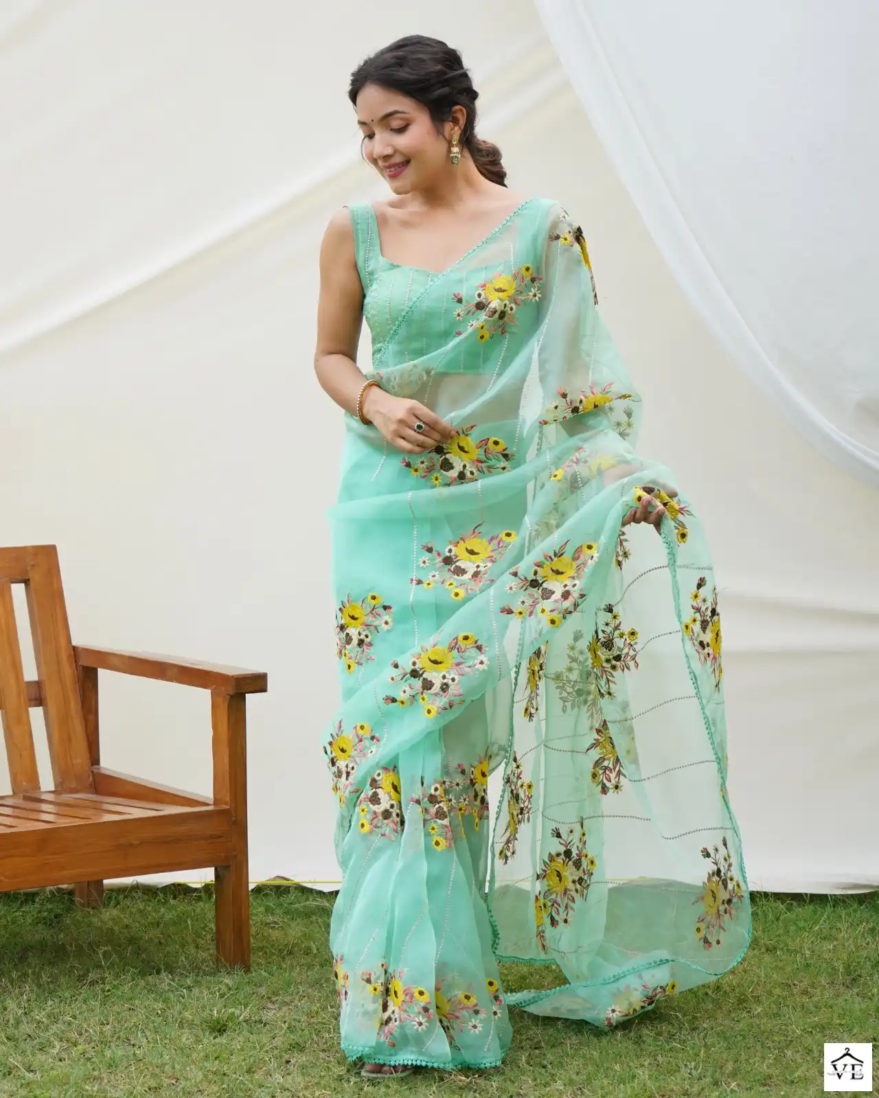 Vardan Ethnic Anvika Organza Wholesale Fancy Sarees Catalog — Wholesale Sarees, MPA wholesale from Surat - Gallery Image 2