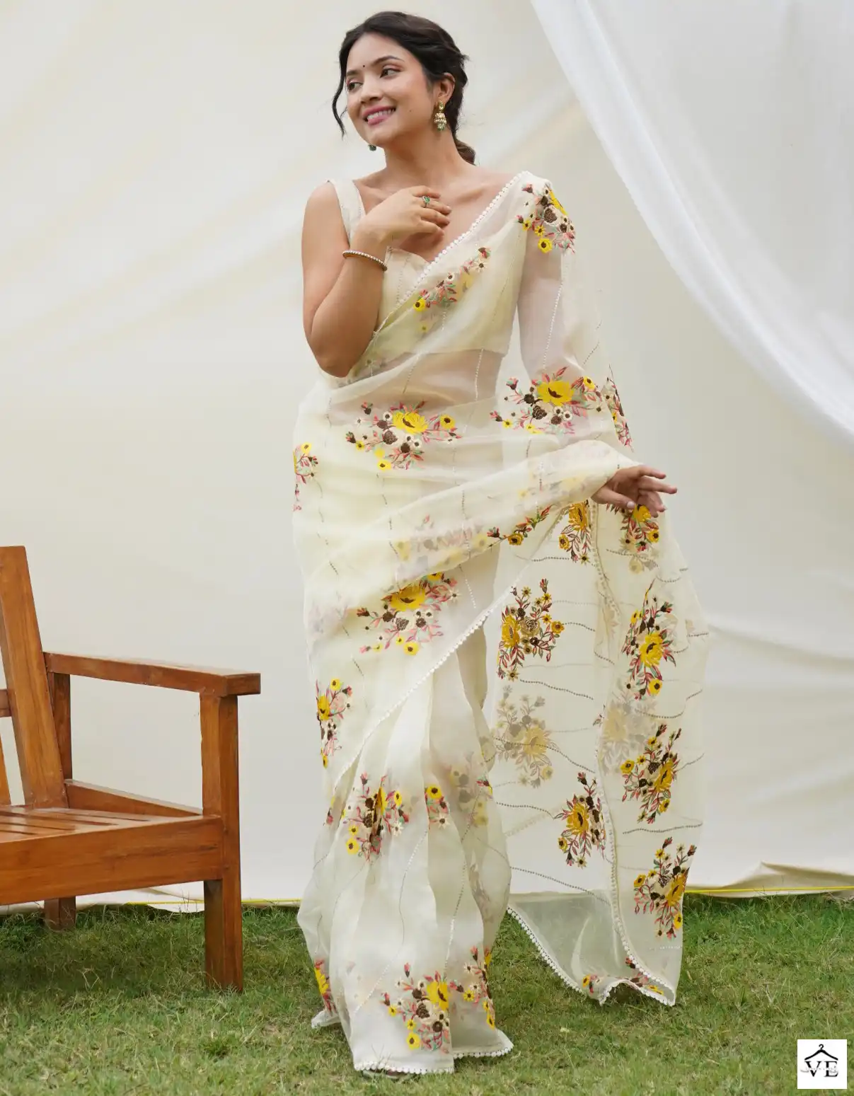 Vardan Ethnic Anvika Organza Wholesale Fancy Sarees Catalog — Wholesale Sarees, MPA wholesale from Surat — view 1