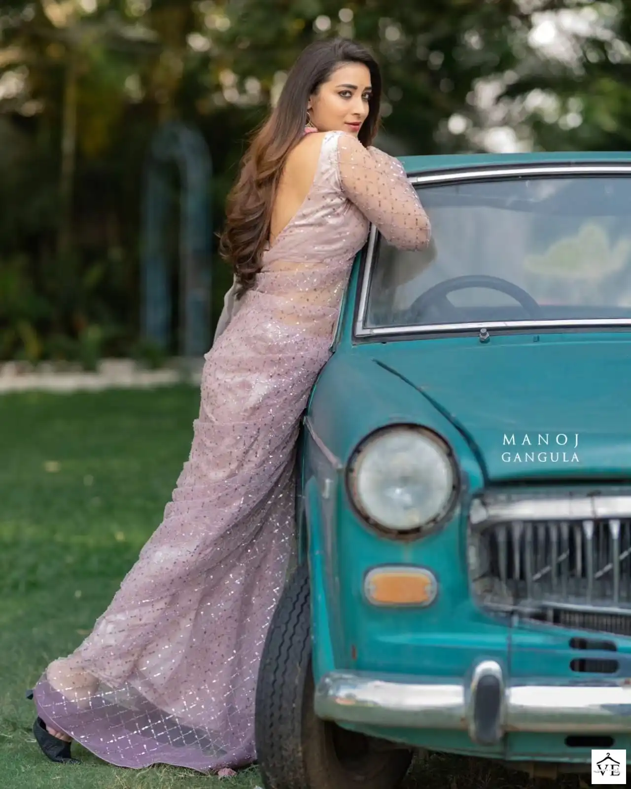 VE BT-3060 Butterfly Soft Net Wholesale Saree — Wholesale Sarees, MPA wholesale from Surat - Gallery Image 7