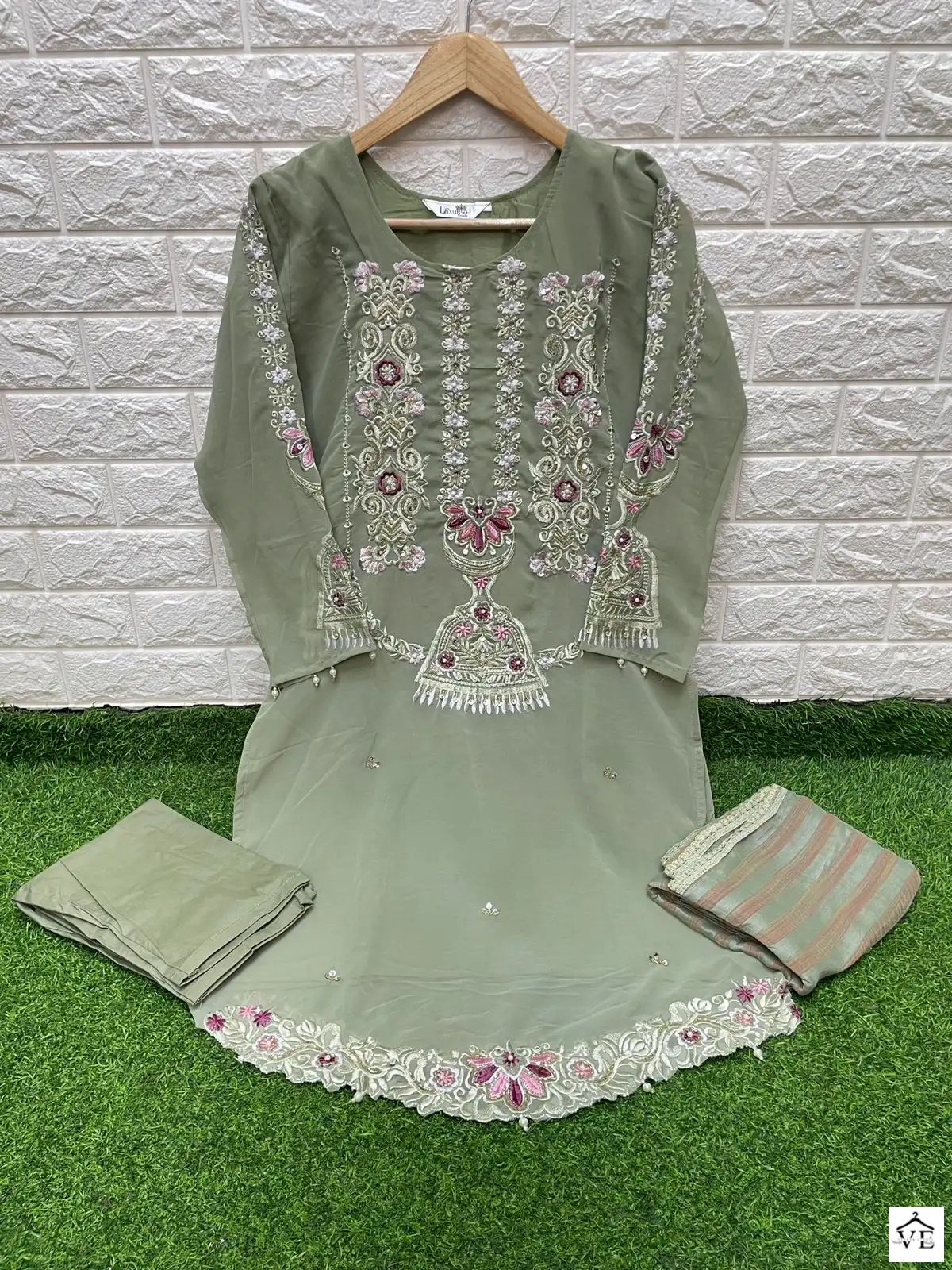 Laxuria 1254 Faux Georgette Wholesale Readymade Pakistani Suits Catalog — Wholesale Salwar Suits, MPA wholesale from Surat - Gallery Image 3