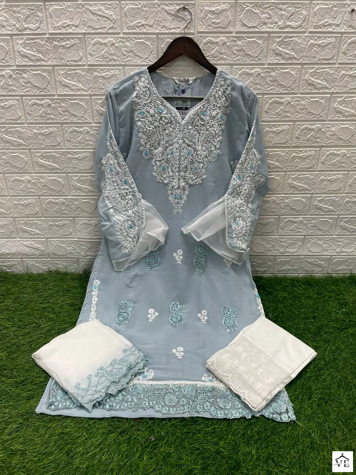 Laxuria D No 1283 Georgette Wholesale Pakistani Readymade Salwar Suit Catalog — Wholesale Salwar Suits, MPA wholesale from Surat - Gallery Image 4