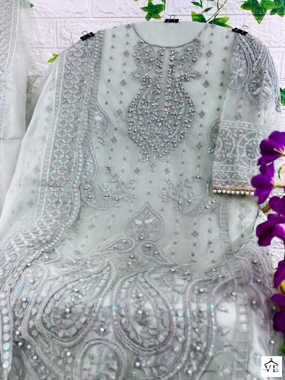 Dinsaa 211 Organza Wholesale Pakistani Suit Catalog — Wholesale Salwar Suits, MPA wholesale from Surat - Gallery Image 6