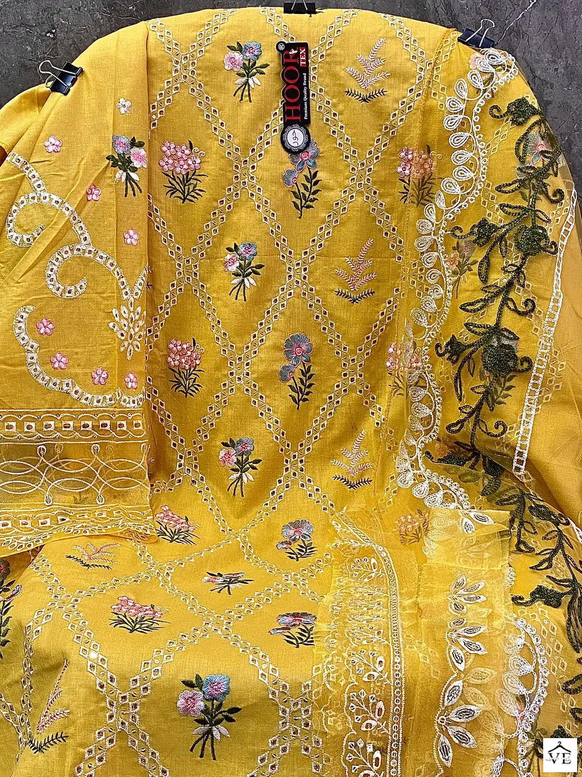 Hoor Tex H-108 B Cotton Wholesale Pakistani Suit — Wholesale Salwar Suits, MPA wholesale from Surat - Gallery Image 2
