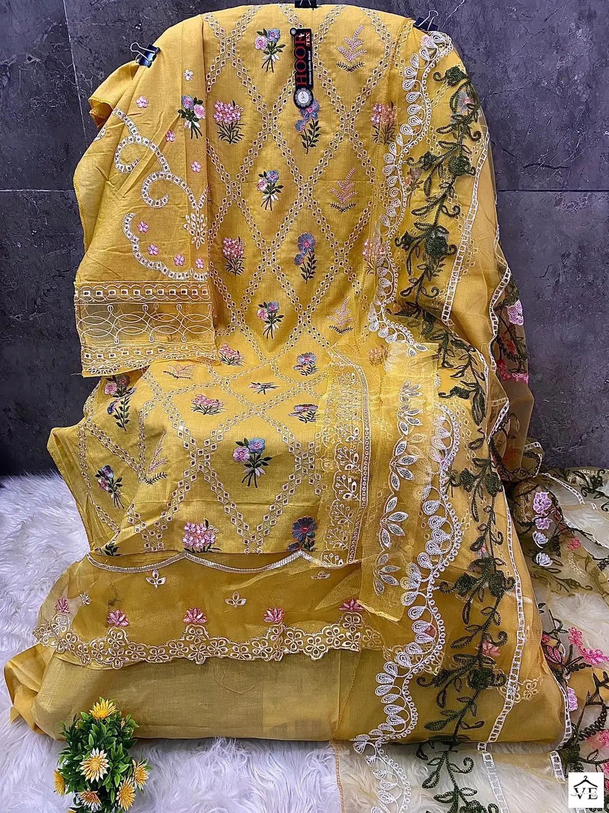 Hoor Tex H-108 B Cotton Wholesale Pakistani Suit — Wholesale Salwar Suits, MPA wholesale from Surat - Gallery Image 3