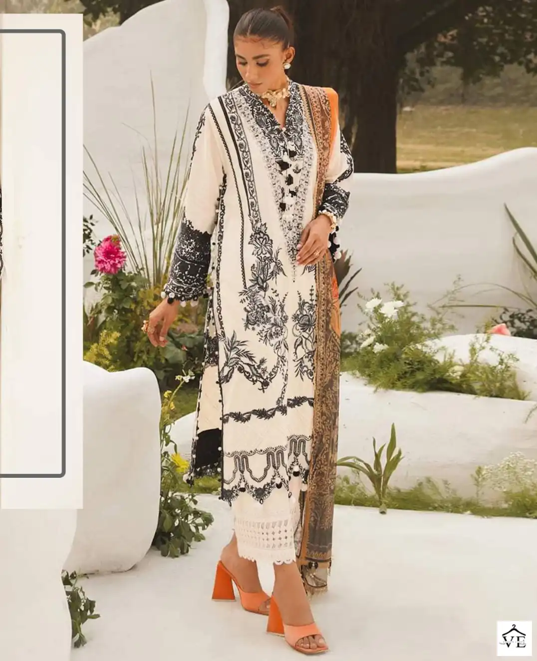 Hoor Tex H-118 Cotton Wholesale Pakistani Suit — Wholesale Salwar Suits, MPA wholesale from Surat — view 1
