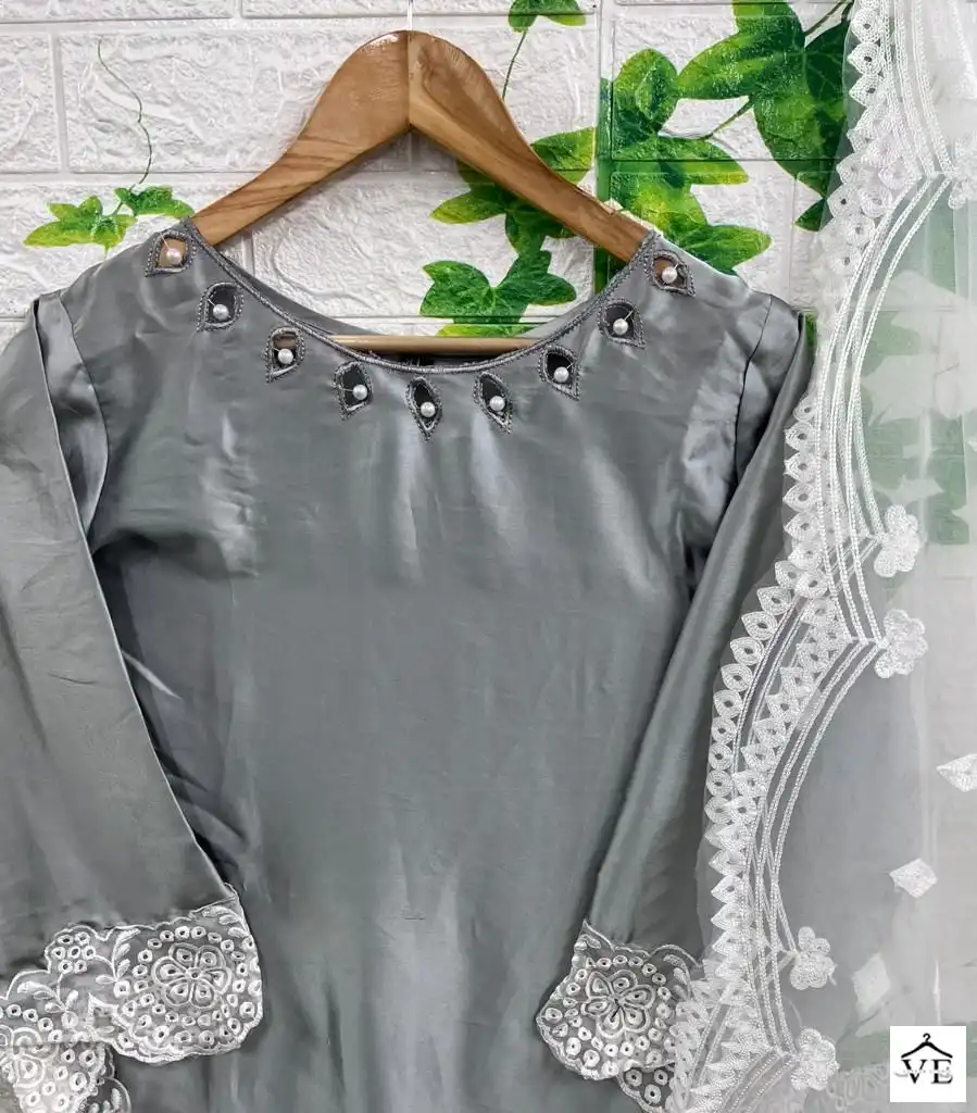 Hoor Tex HFF-02 Satin Wholesale Readymade Pakistani Suit Catalog — Wholesale Salwar Suits, MPA wholesale from Surat — view 5