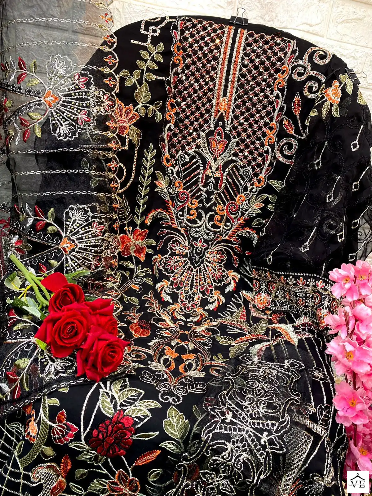 VE SF-145 Heavy Faux Georgette Wholesale Pakistani Suit Catalog — Wholesale Salwar Suits, MPA wholesale from Surat - Gallery Image 4