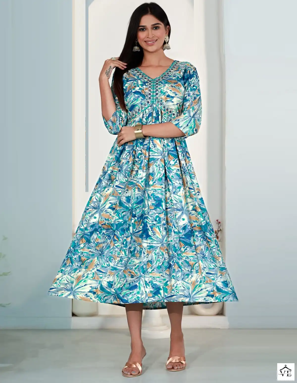 Hirwa Sara Heavy Rayon Wholesale Kurti Catalog — Wholesale Kurtis, MPA wholesale from Surat — view 1